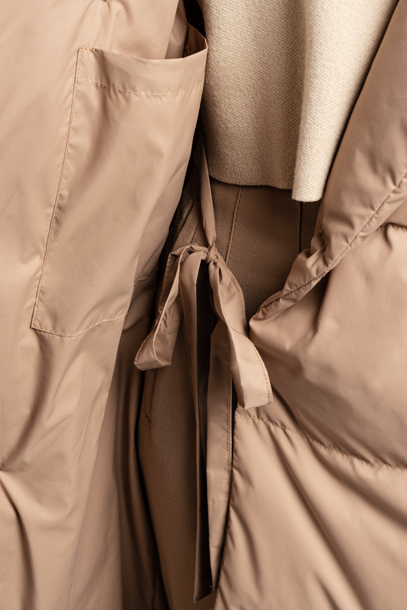 Пуховик: В079-12-61 (Бежевый Spring Stucco 14-1412) — изображение 2