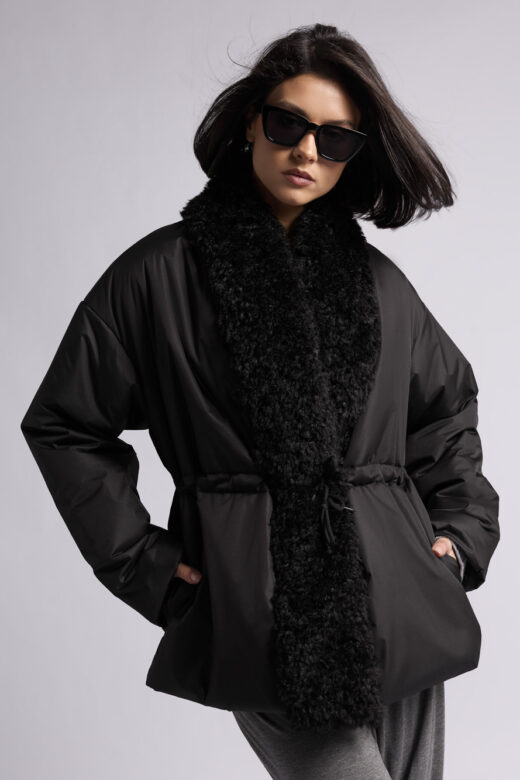 Куртка: В243-7-43 (Черный с черным мехом)